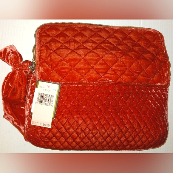 NWT☆JUICY COUTURE☆Oversized Foldover Quilted Velour Bow Clutch☆Beautiful☆Rare☆ - Picture 11 of 16